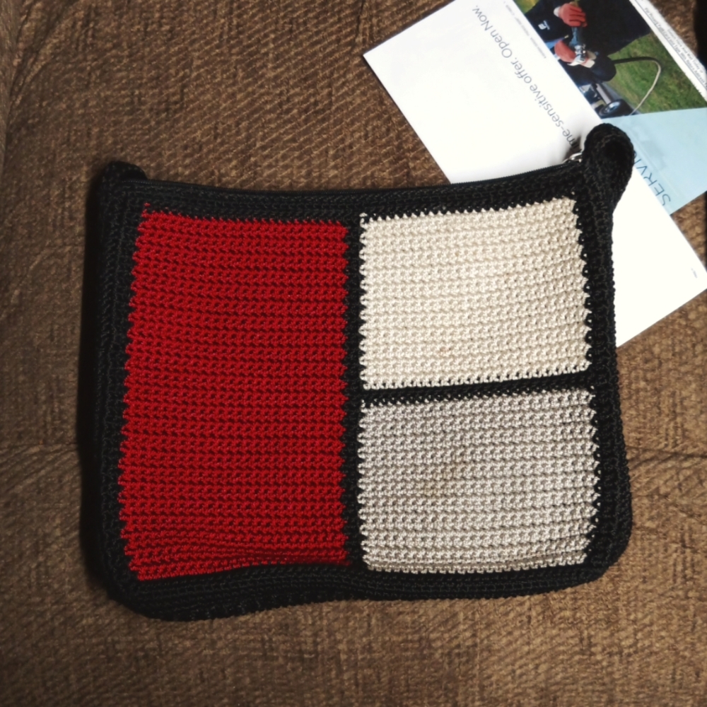 The Sak  Crochet  Bag Vintage